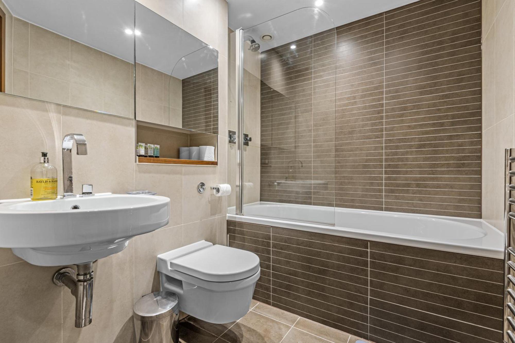 Londwell, Chelsea Living, Central Flat With Balcony London Exteriör bild